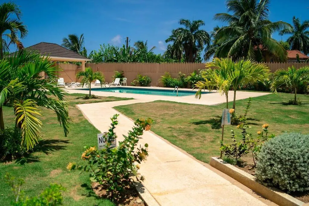 Ubuntu De La Villa- Palm View Estate Mammee Bay فيلة